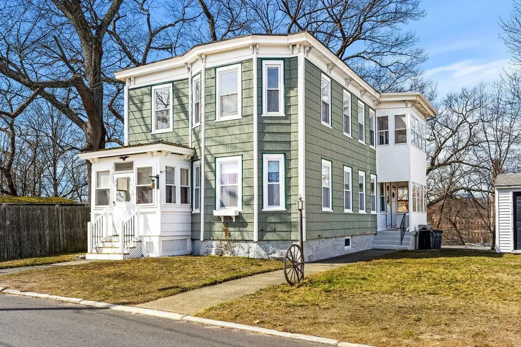 41-43 Highland Avenue Chelmsford MA 01863