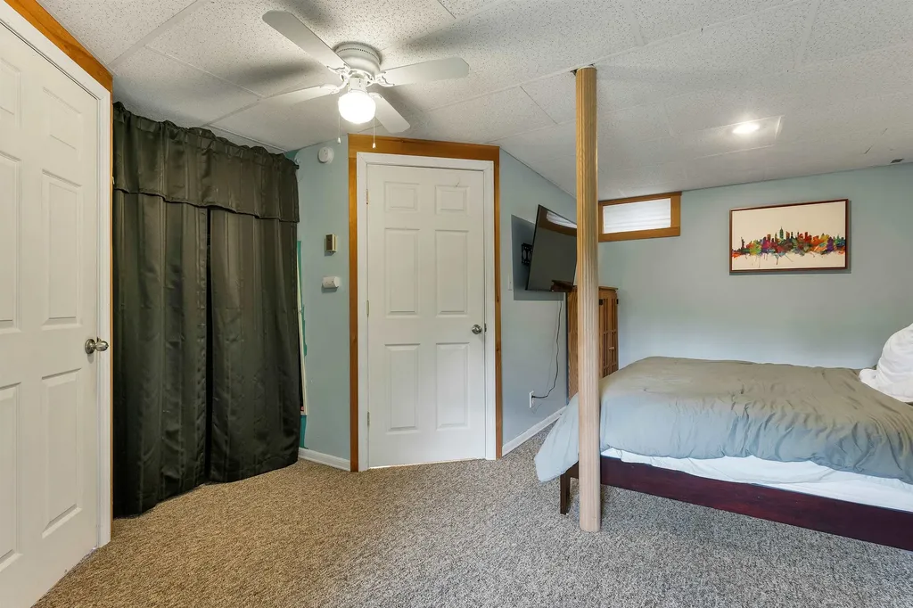 69 Ledge Road Croydon NH 03773
