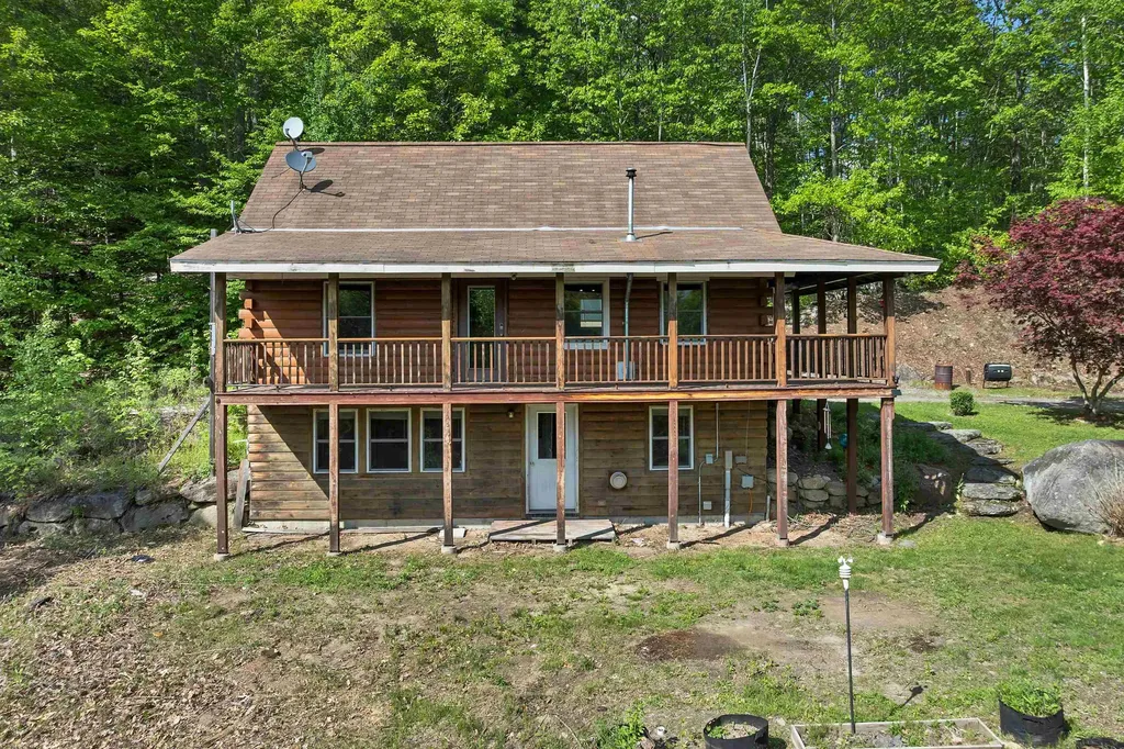 69 Ledge Road Croydon NH 03773