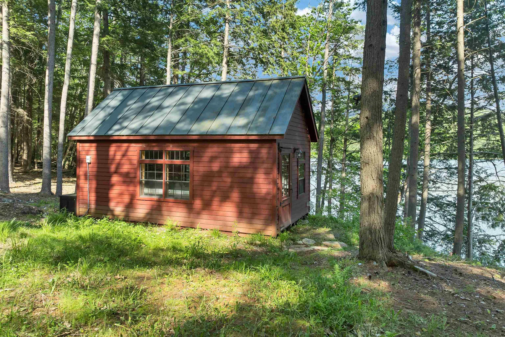 69 Ledge Road Croydon NH 03773