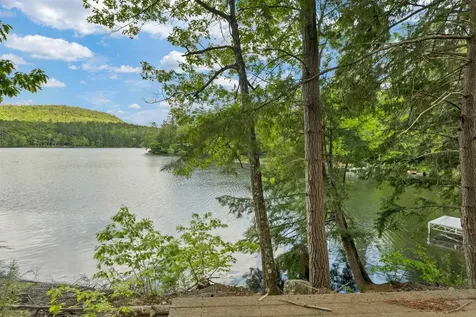 69 Ledge Road Croydon NH 03773