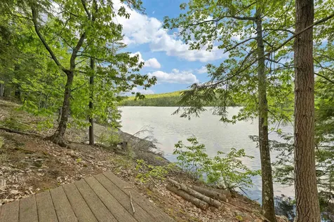 69 Ledge Road Croydon NH 03773