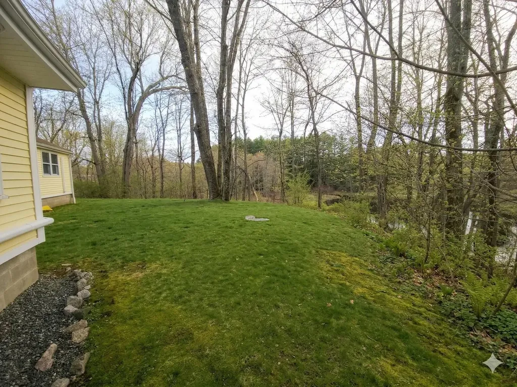 18 Littlefield Court North Berwick ME 03906