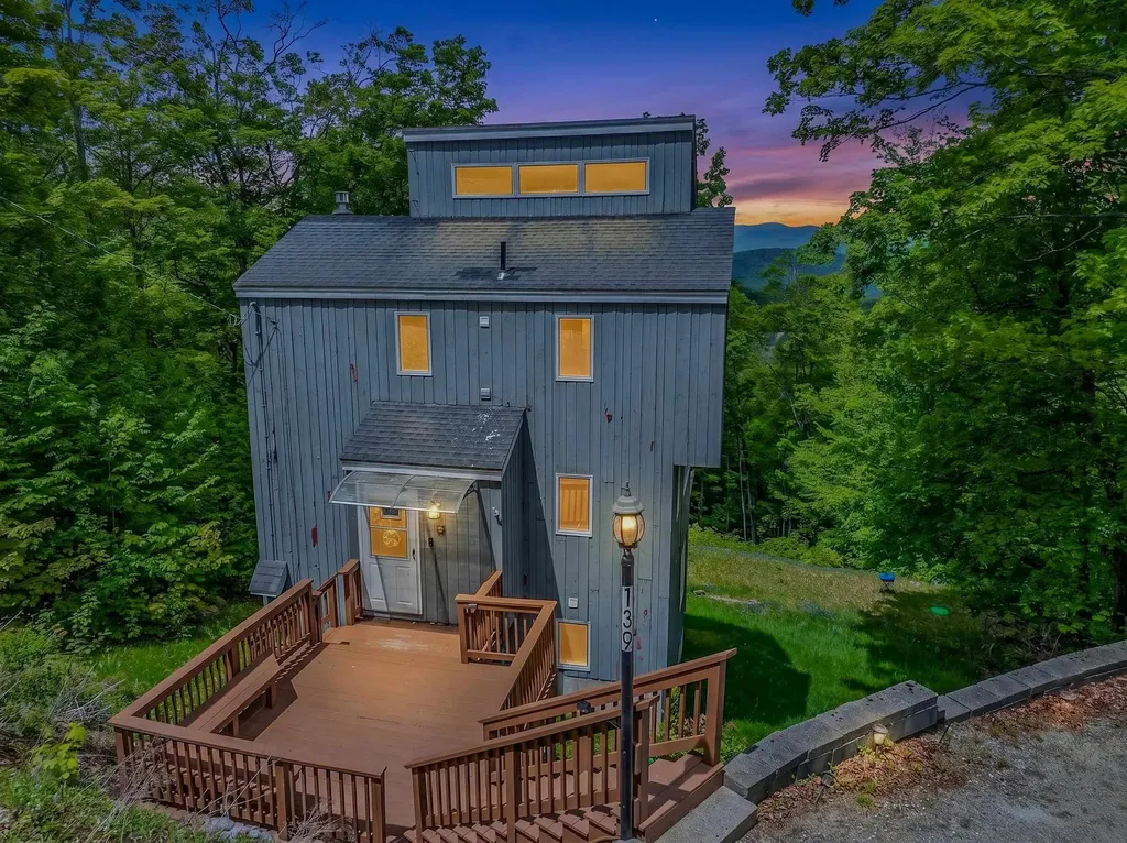 139 Summit Drive Campton NH 03223