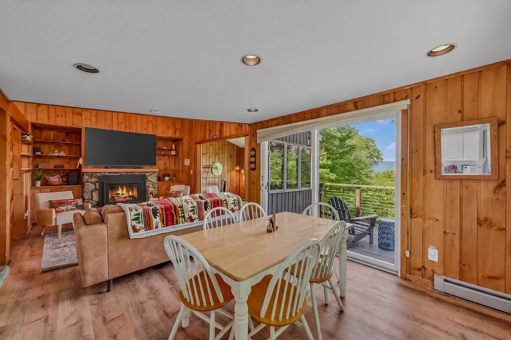 139 Summit Drive Campton NH 03223