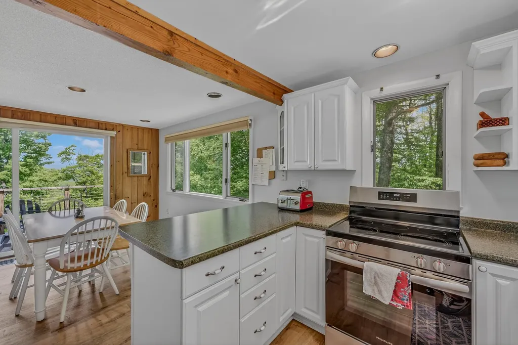 139 Summit Drive Campton NH 03223