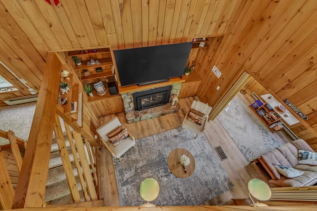 139 Summit Drive Campton NH 03223