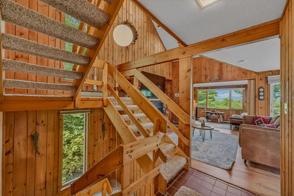139 Summit Drive Campton NH 03223