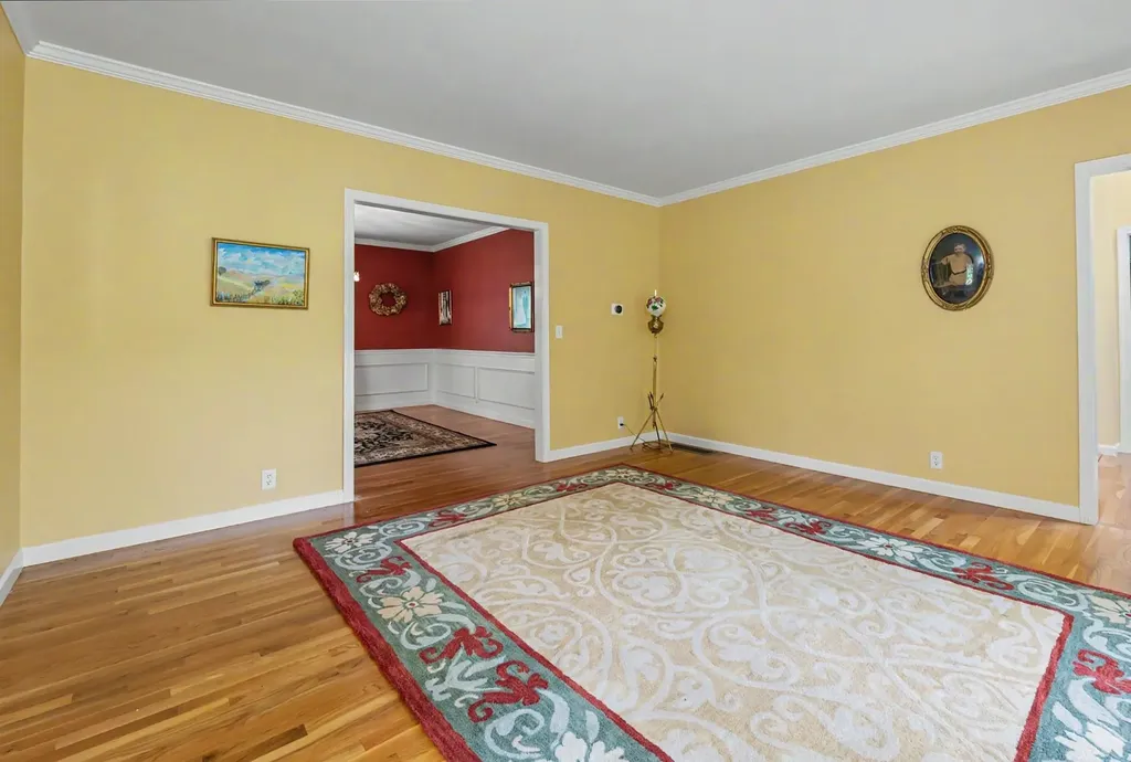14 Karolina Lane Bedford NH 03110