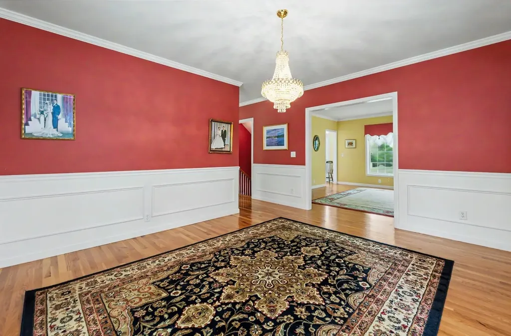 14 Karolina Lane Bedford NH 03110