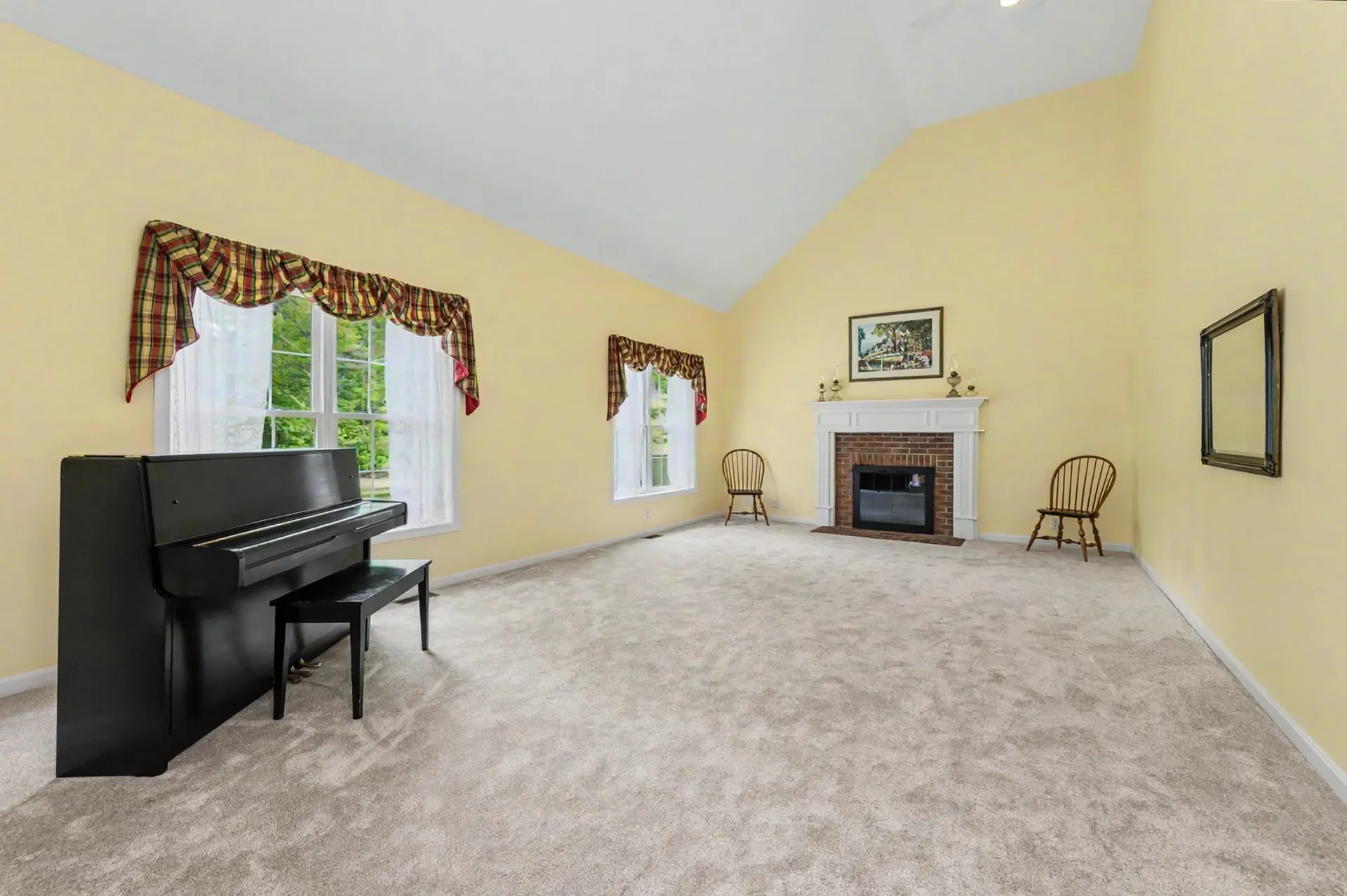 14 Karolina Lane Bedford NH 03110
