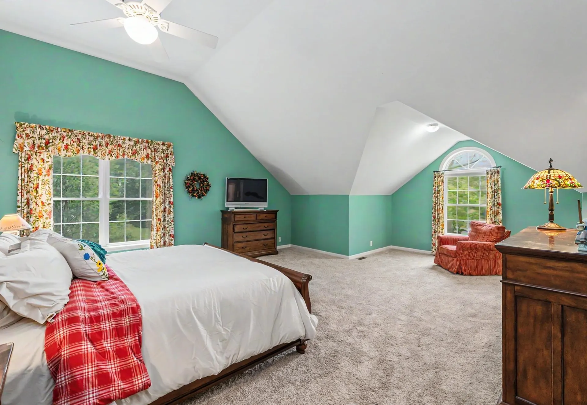 14 Karolina Lane Bedford NH 03110
