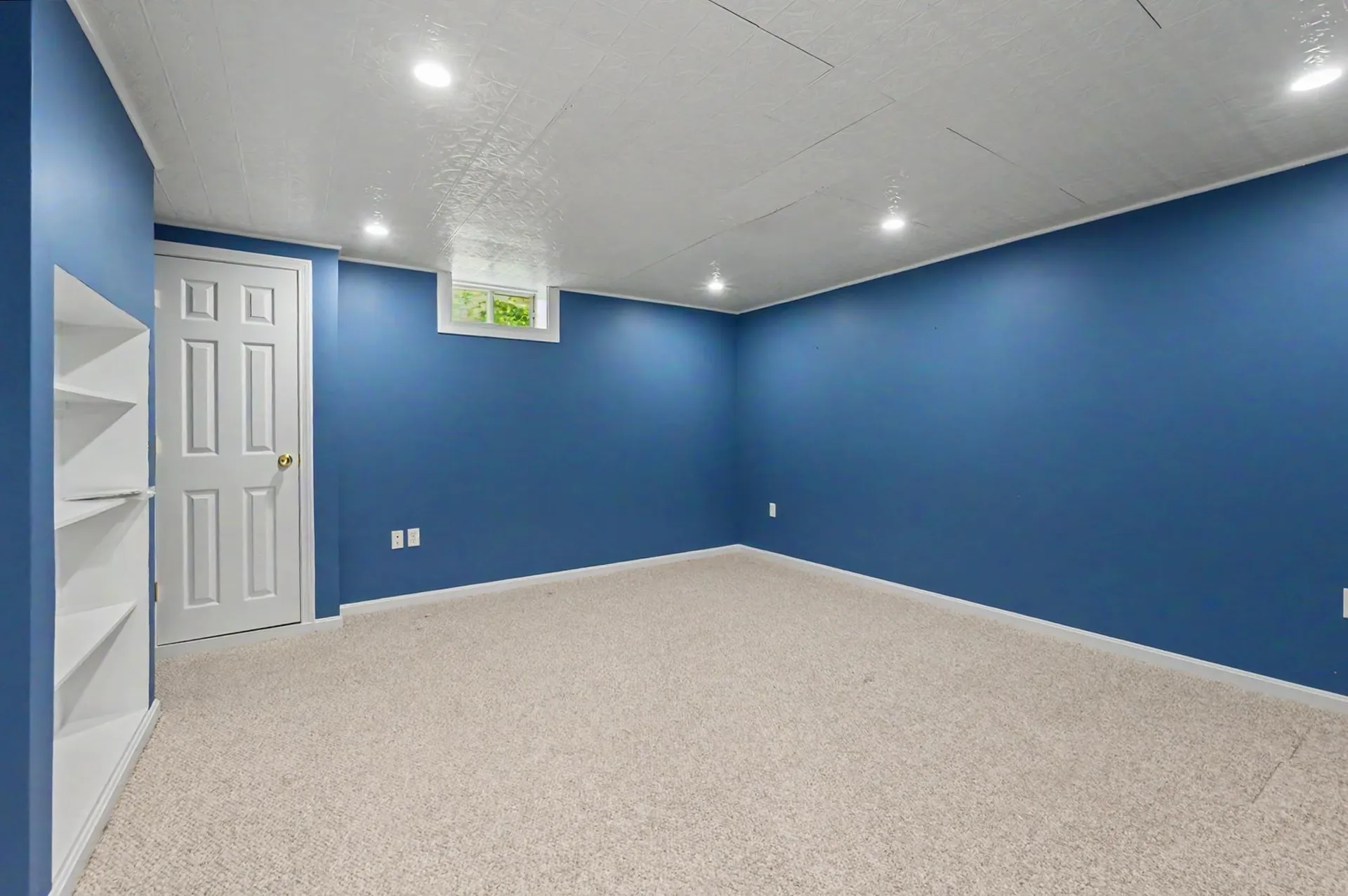 14 Karolina Lane Bedford NH 03110