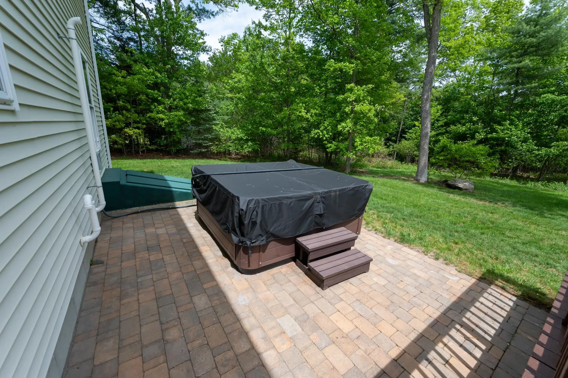14 Karolina Lane Bedford NH 03110