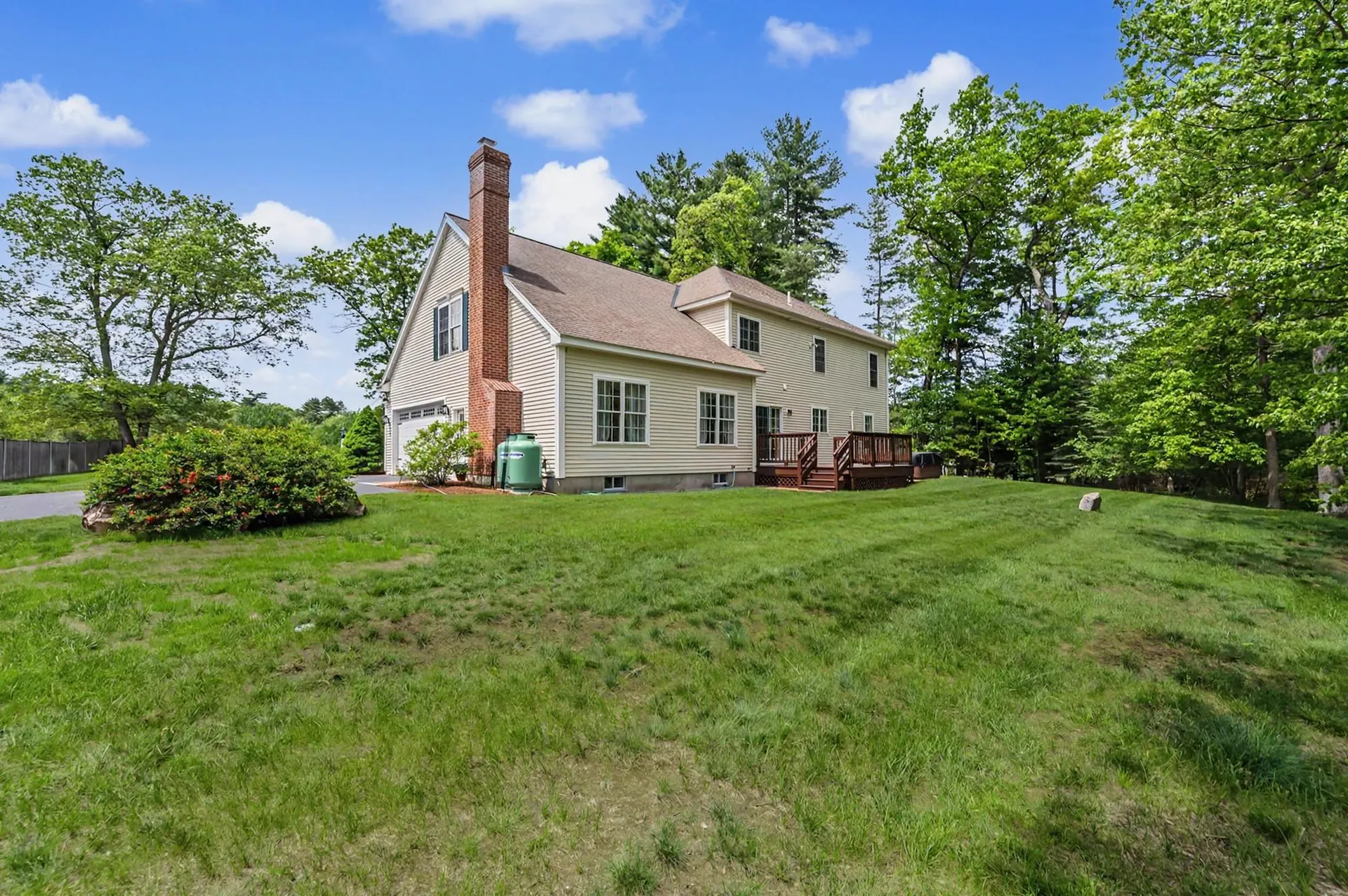 14 Karolina Lane Bedford NH 03110
