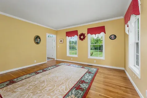 14 Karolina Lane Bedford NH 03110