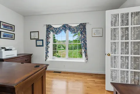 14 Karolina Lane Bedford NH 03110
