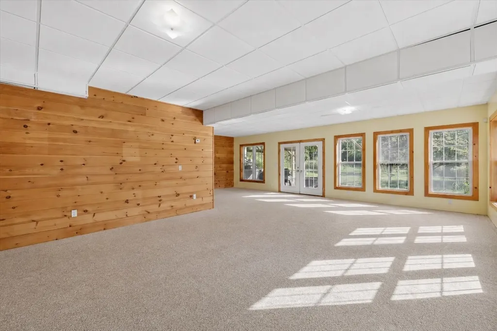 23 Hussey Hill Road Rochester NH 03867