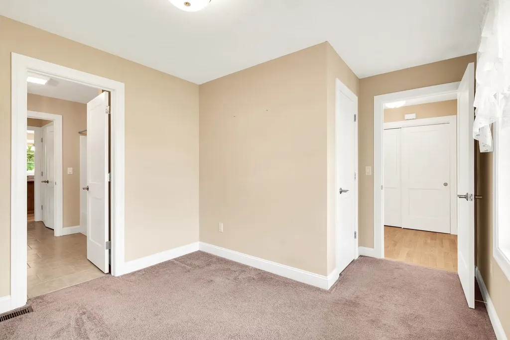 14 Cattail Circle Somersworth NH 03878