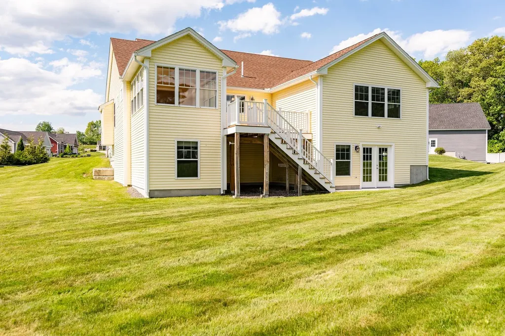 14 Cattail Circle Somersworth NH 03878
