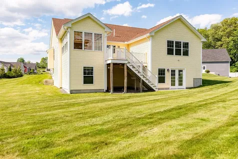 14 Cattail Circle Somersworth NH 03878