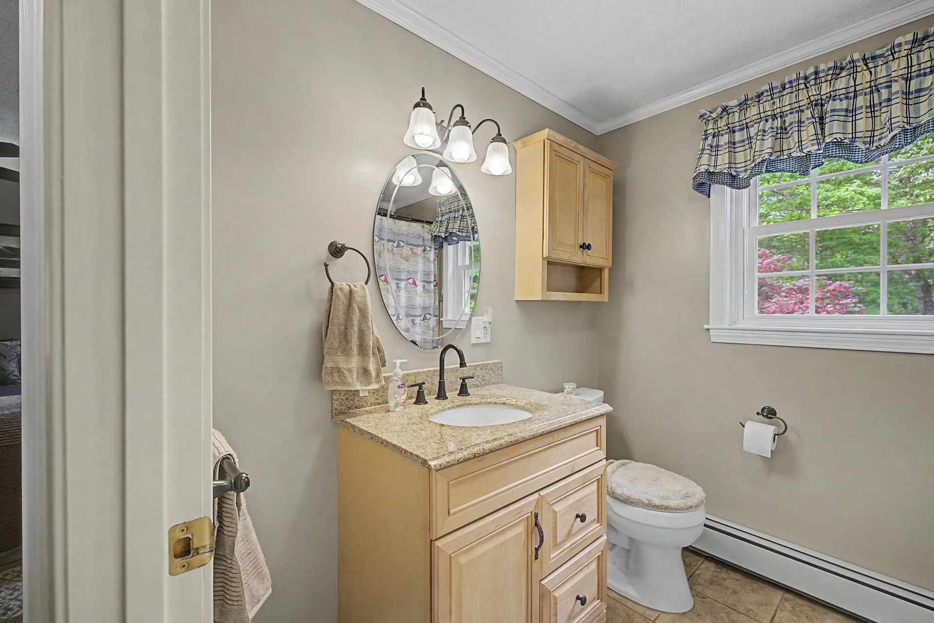 50 Webster Avenue Pelham NH 03076