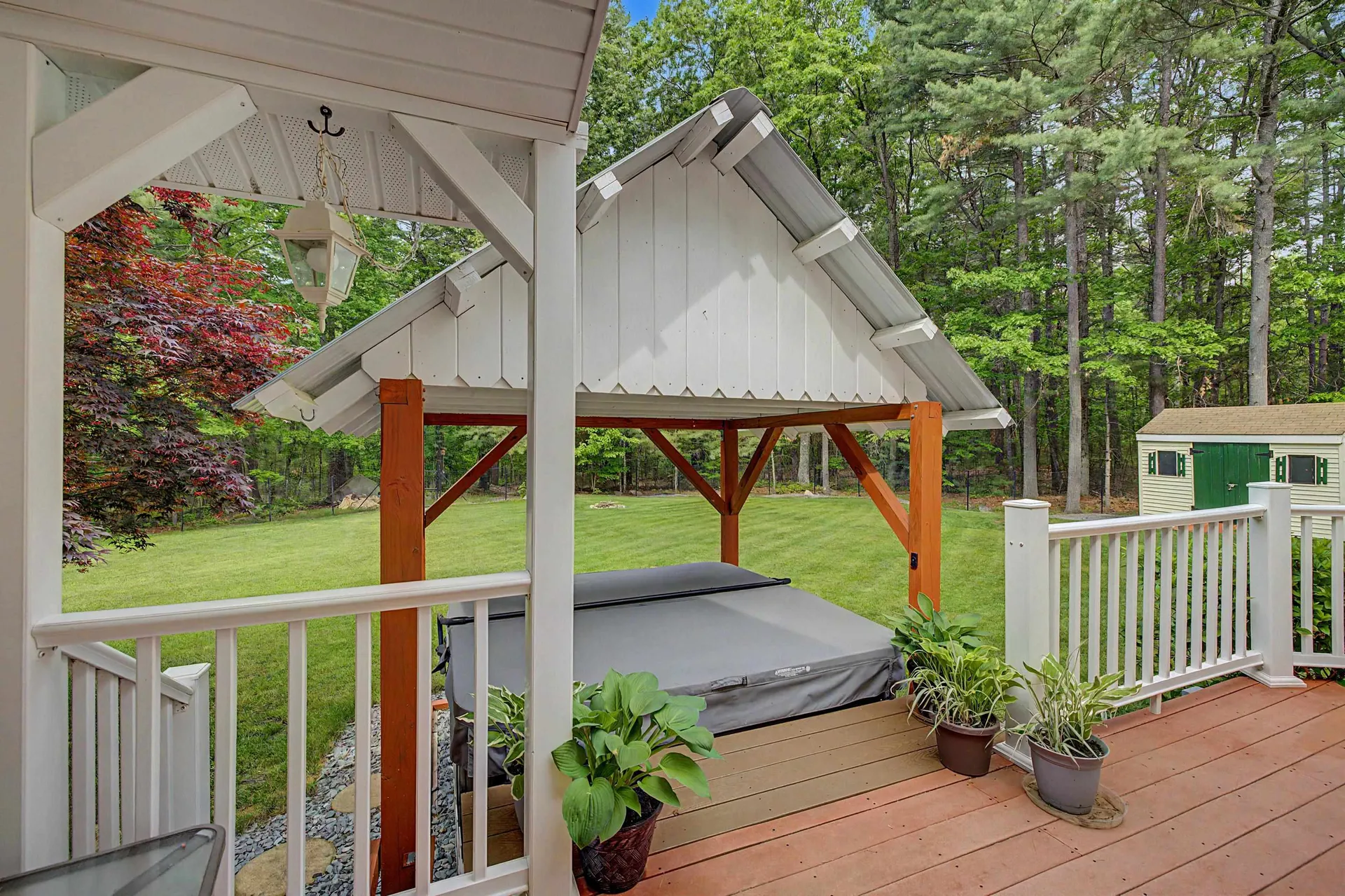 50 Webster Avenue Pelham NH 03076