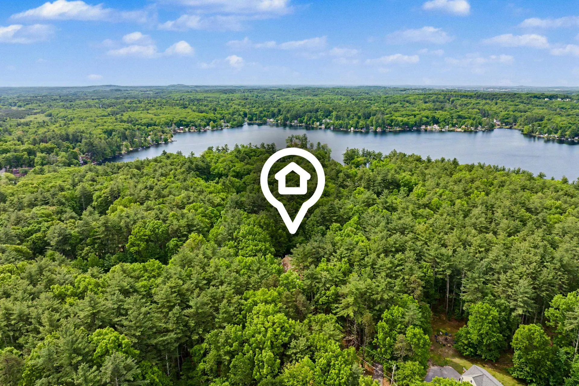 50 Webster Avenue Pelham NH 03076
