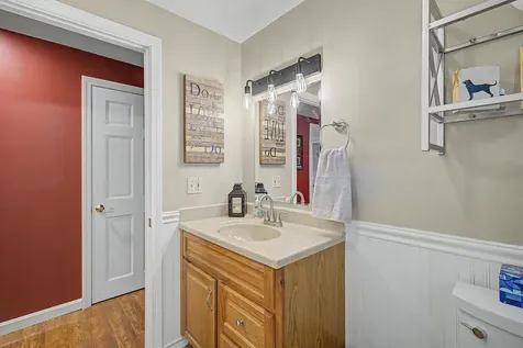 50 Webster Avenue Pelham NH 03076