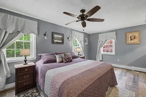 50 Webster Avenue Pelham NH 03076
