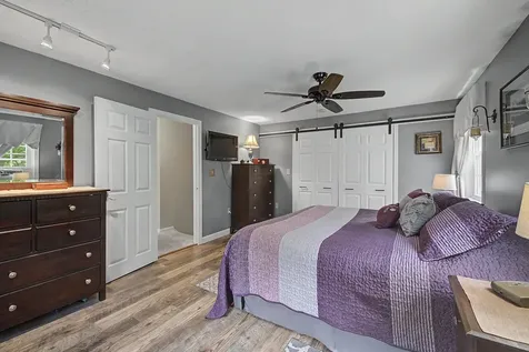 50 Webster Avenue Pelham NH 03076