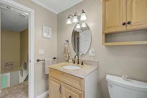 50 Webster Avenue Pelham NH 03076