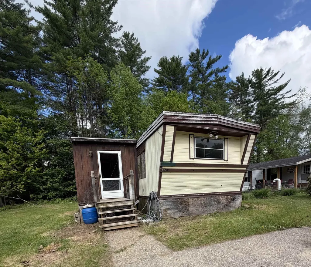 215 Riverside Drive Campton NH 03223