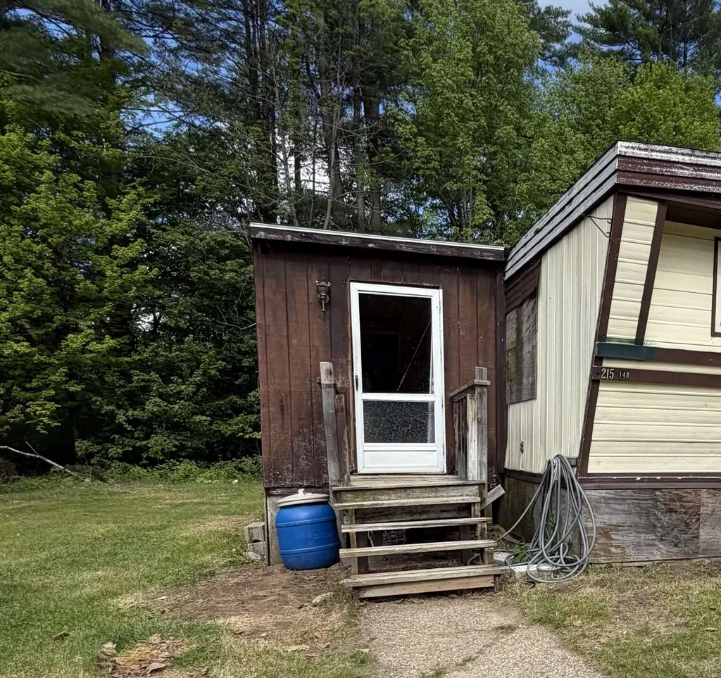 215 Riverside Drive Campton NH 03223