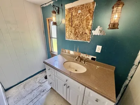 215 Riverside Drive Campton NH 03223