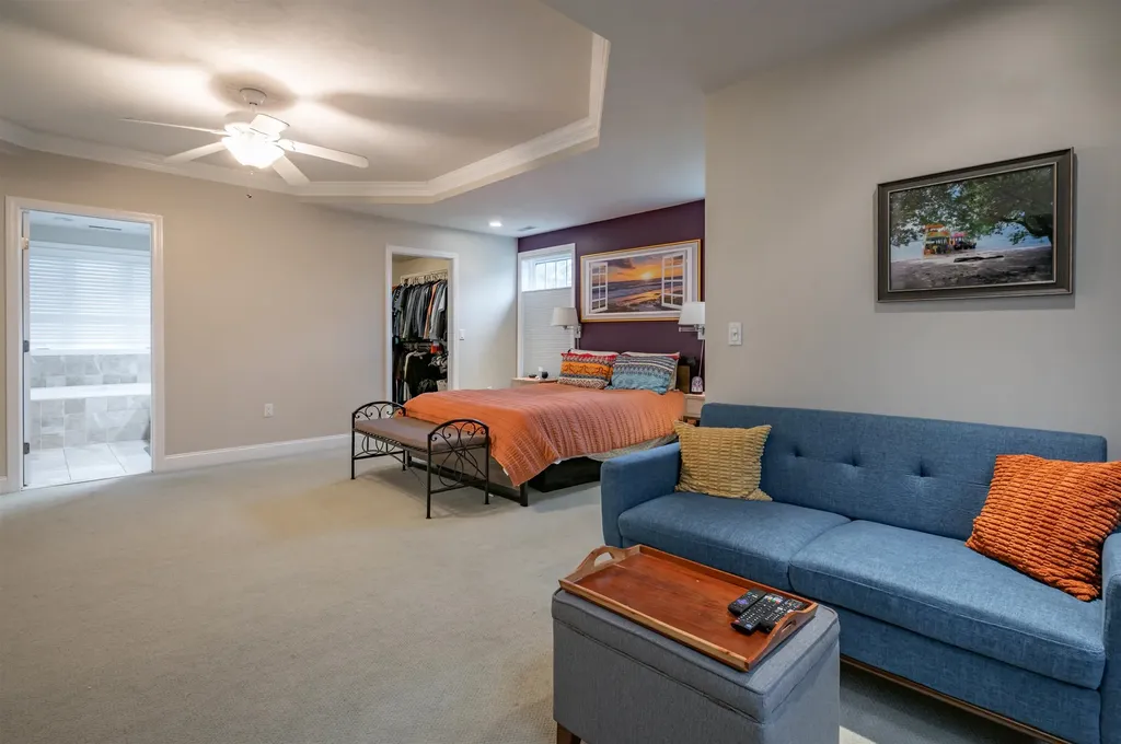 2 Lowther Place Nashua NH 03062