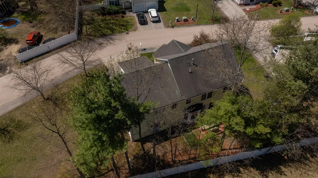 2 Lowther Place Nashua NH 03062