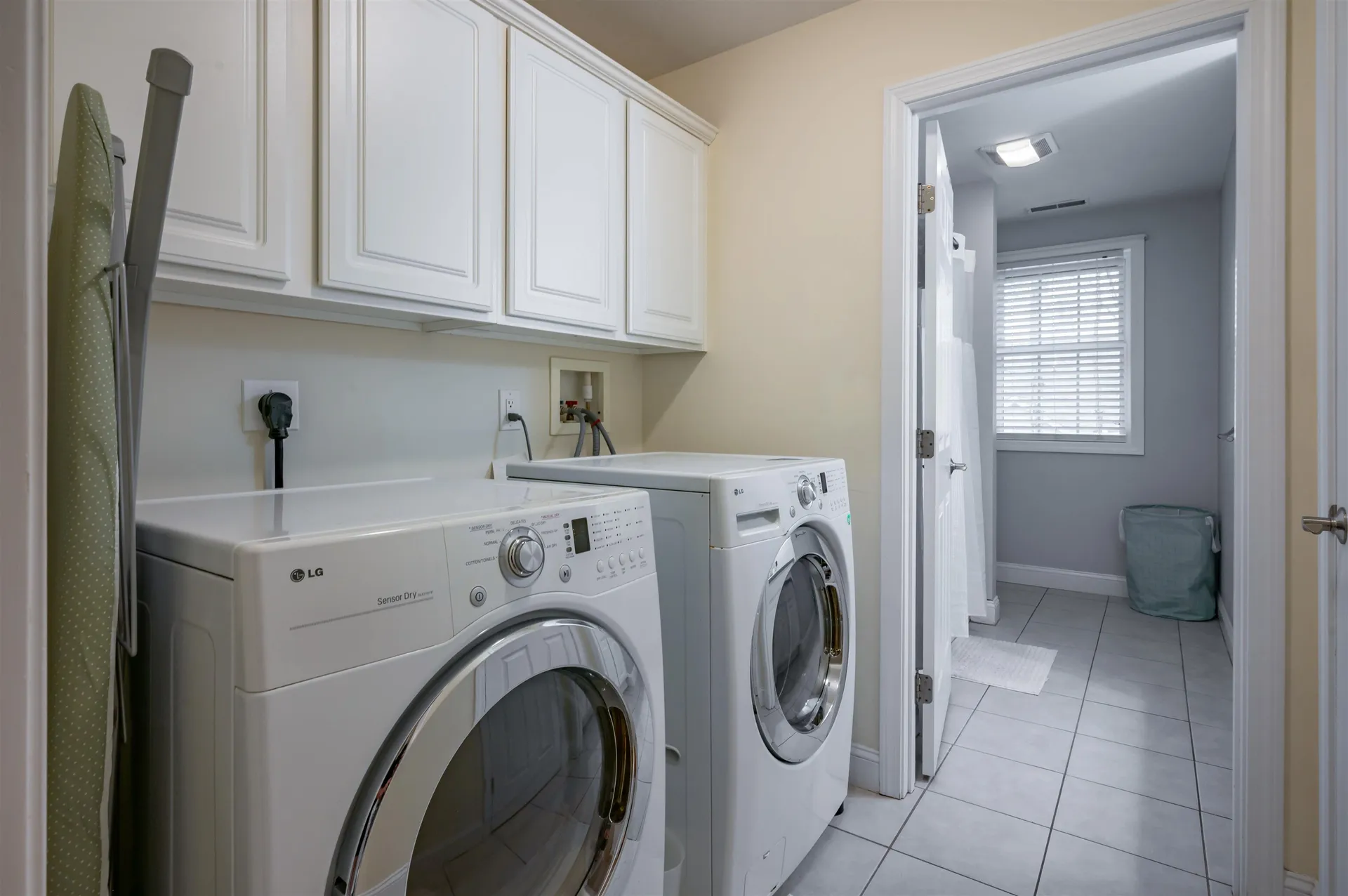 2 Lowther Place Nashua NH 03062
