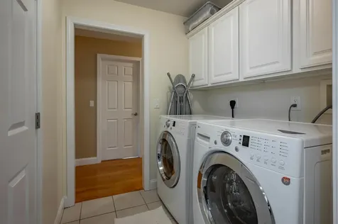 2 Lowther Place Nashua NH 03062