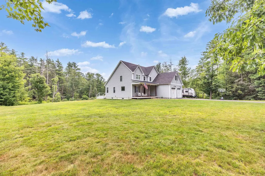 296 Spring Hill Road Sharon NH 03458