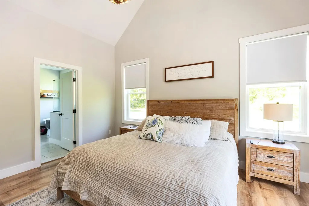 296 Spring Hill Road Sharon NH 03458