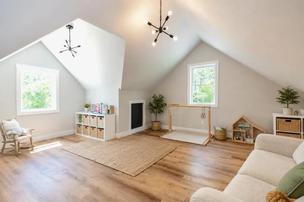 296 Spring Hill Road Sharon NH 03458