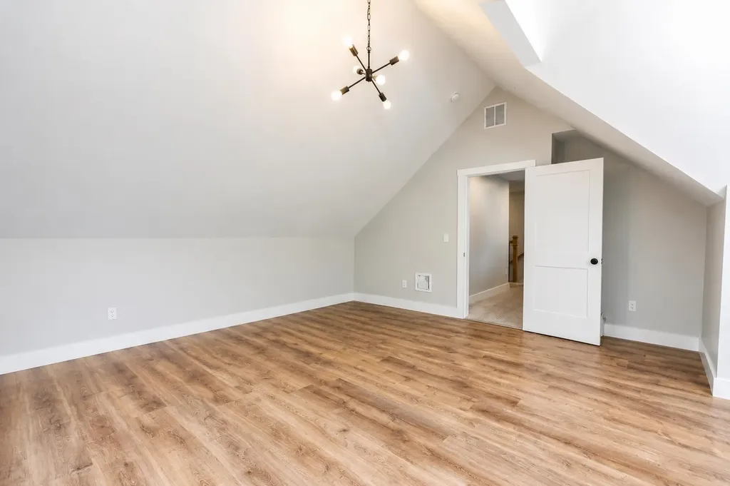 296 Spring Hill Road Sharon NH 03458