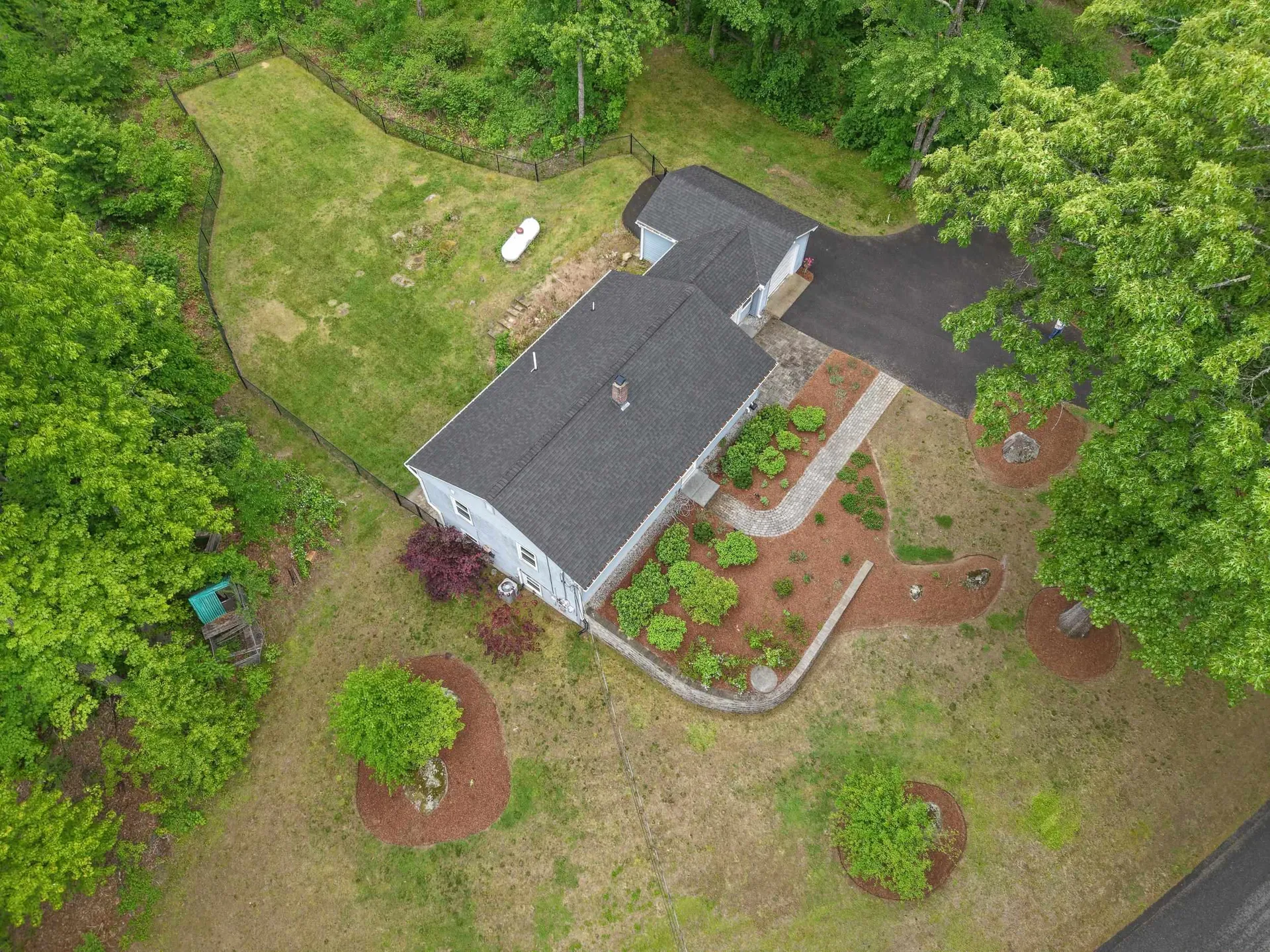 12 Ponemah Hill Road Amherst NH 03031