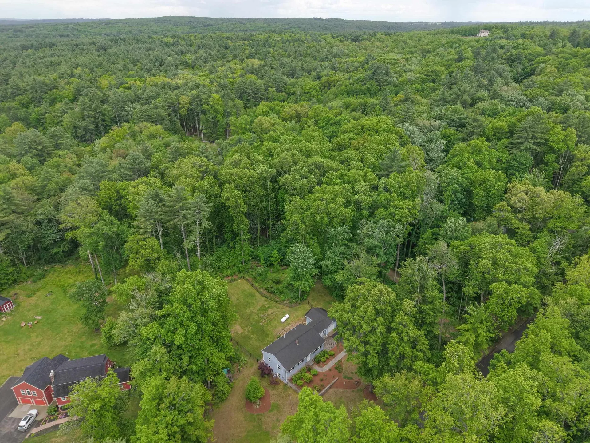 12 Ponemah Hill Road Amherst NH 03031
