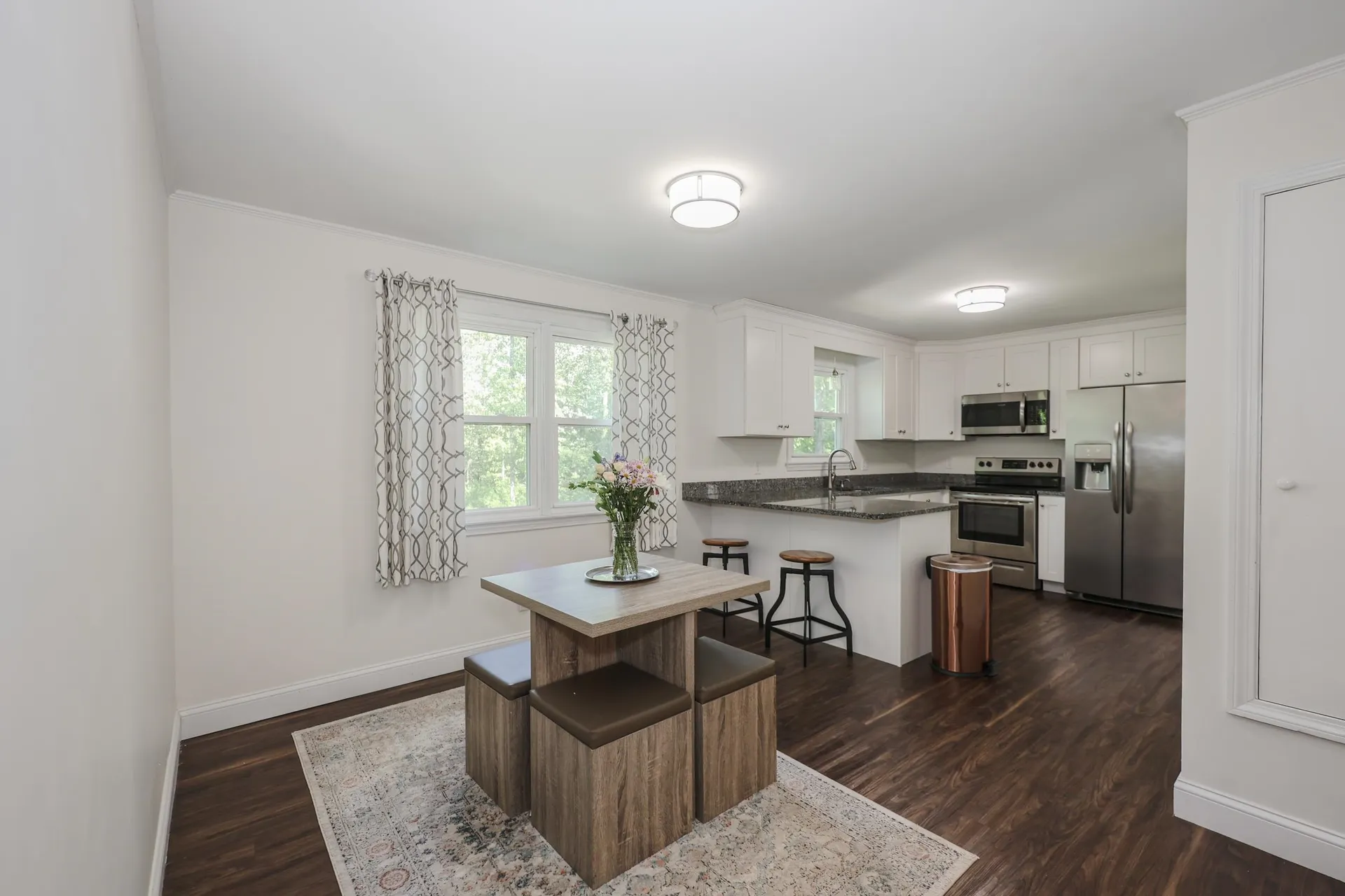 12 Ponemah Hill Road Amherst NH 03031