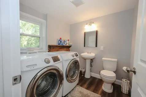 12 Ponemah Hill Road Amherst NH 03031