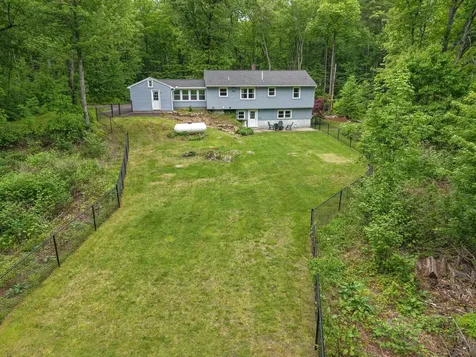 12 Ponemah Hill Road Amherst NH 03031