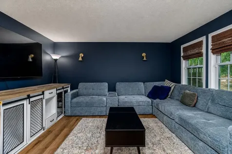 67 Tsienneto Road Derry NH 03038