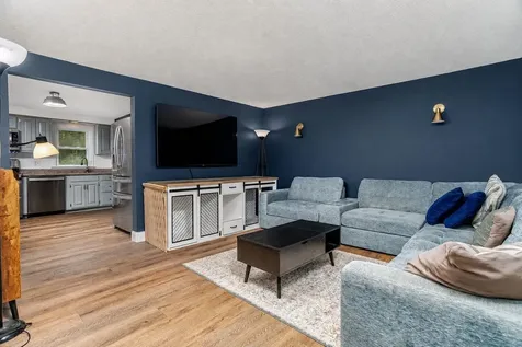 67 Tsienneto Road Derry NH 03038